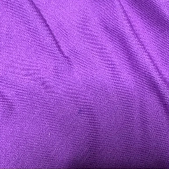 Under Armour Women's Purple and Gray Athletic Shorts Set - Picture 14 of 15